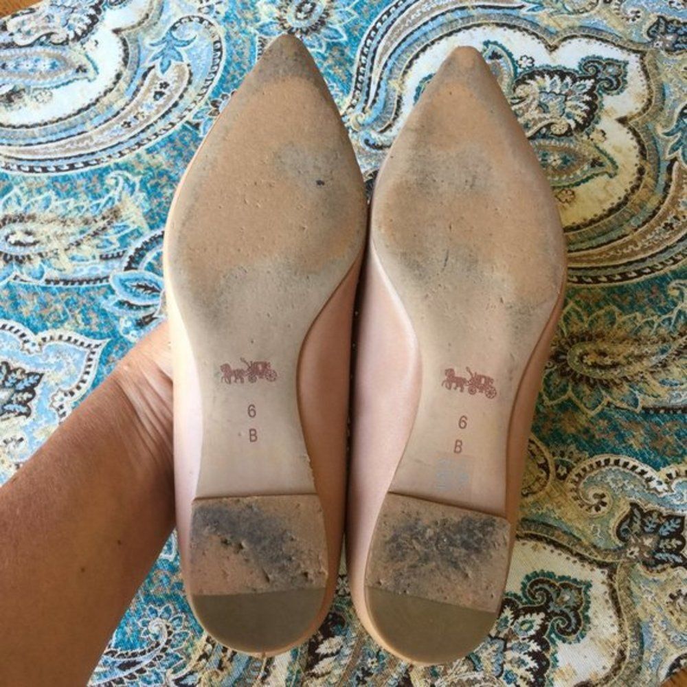 Coach Jill Leather Flats Nude Scalloped Studded Pointed Toe 6 - Picture 7 of 8